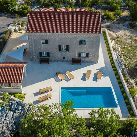 Sion Peaceful With Private Pool And Stunning Mountain View Villa Dubrava (Split-Dalmatia)