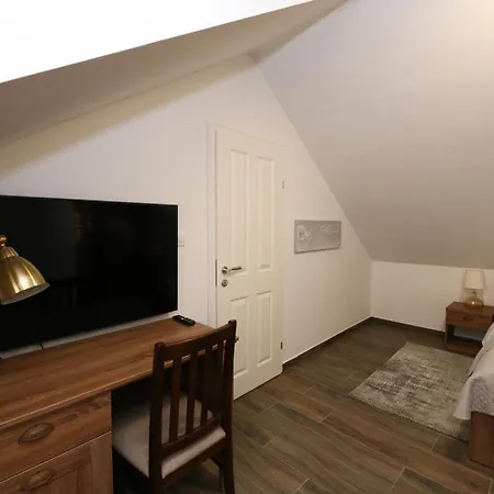 Sion Peaceful With Private Pool And Stunning Mountain View * Dubrava (Split-Dalmatia)