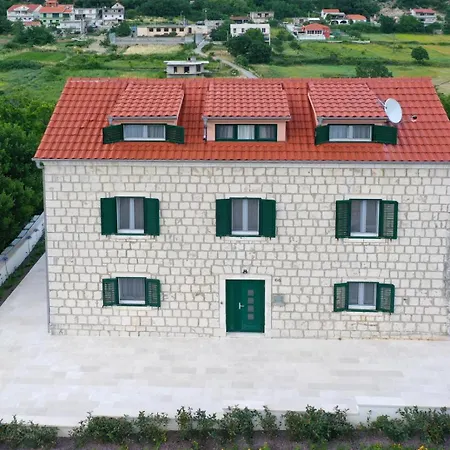 Sion Peaceful With Private Pool And Stunning Mountain View Villa Dubrava (Split-Dalmatia)